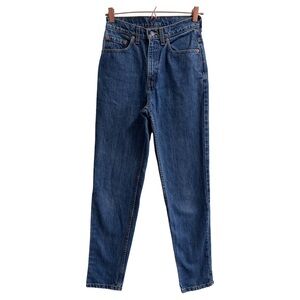 Vintage Levi’s 521 Tapered Fit Petite Jeans Made in Canada Size 26